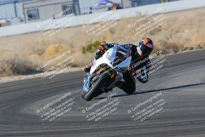 media/Dec-18-2022-SoCal Trackdays (Sun) [[8099a50955]]/Turn 4 (1pm)/